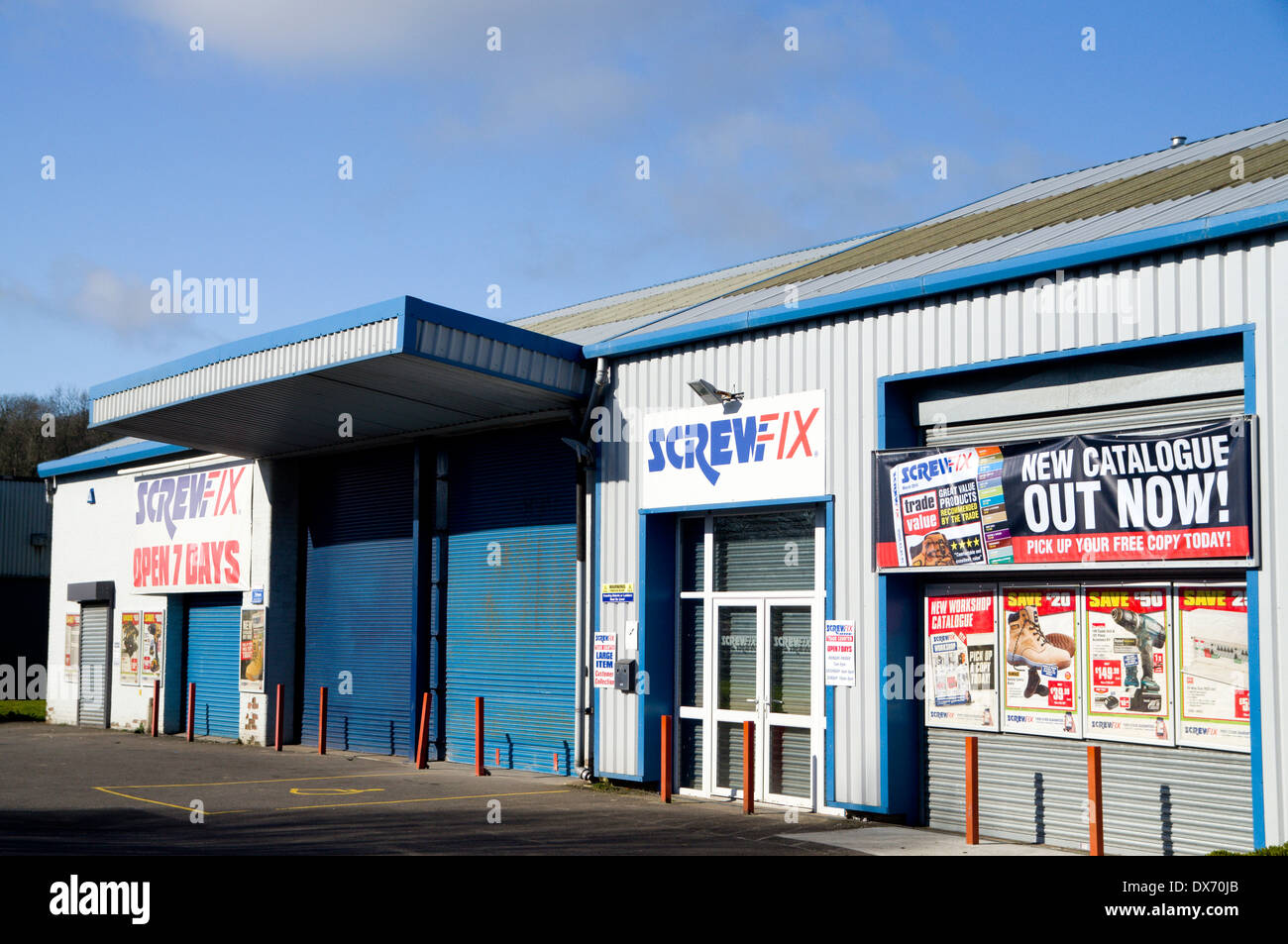 Tornillo Fix shop, Penarth Road, Cardiff, Gales. Foto de stock