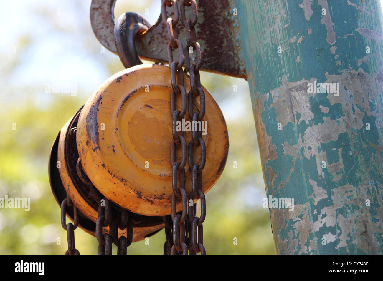 Polea con cadena Fotografía de stock - Alamy