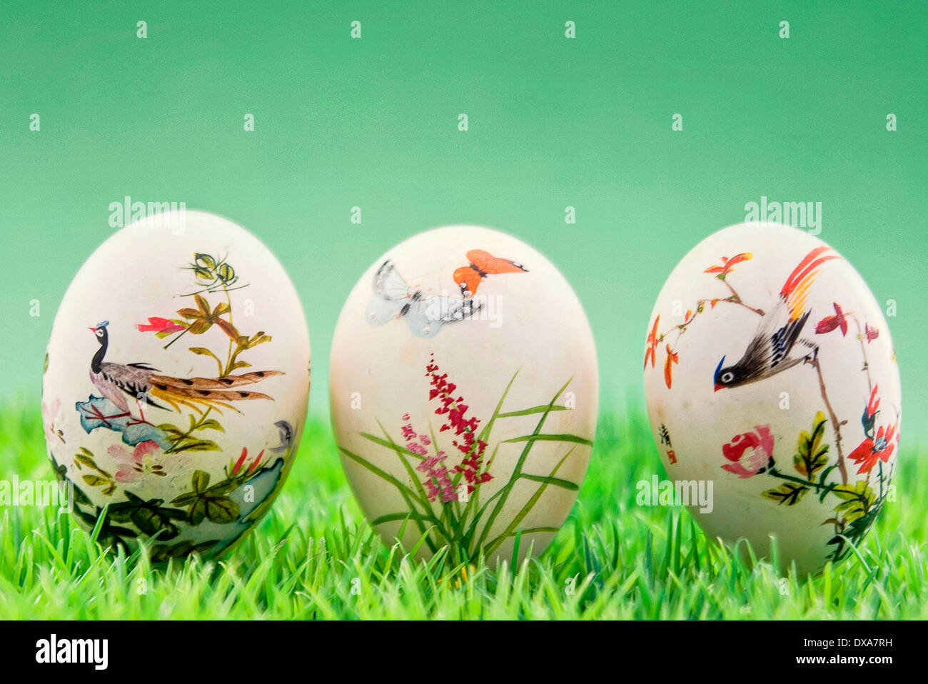 Los huevos de Pascua pintados a mano chino Foto de stock