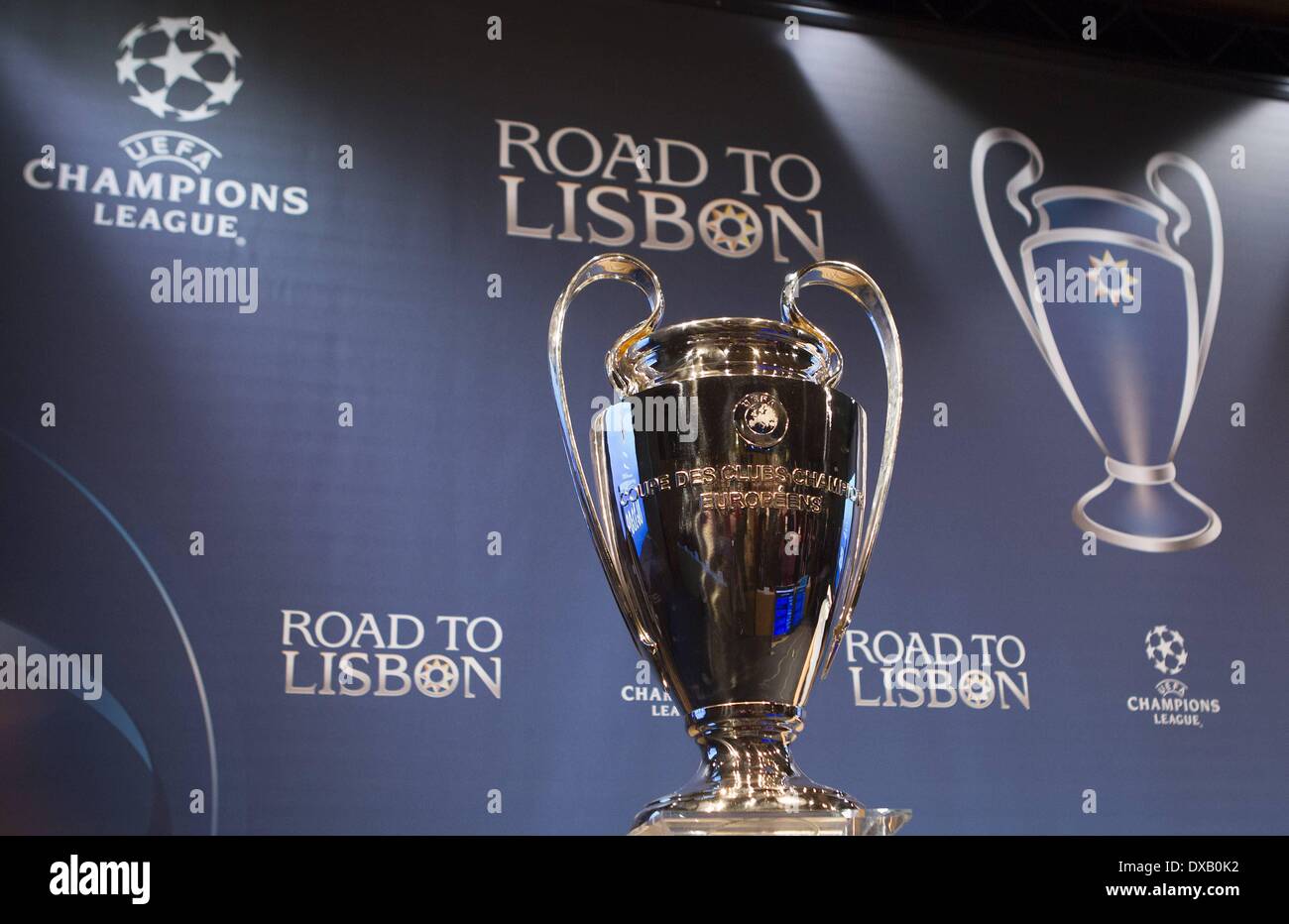Nyon, Suiza. 21 Mar, 2014. Los cuartos de final de la Liga de ... Nyon, Suiza. 21 Mar, 2014. Los cuartos de final de la Liga de ...