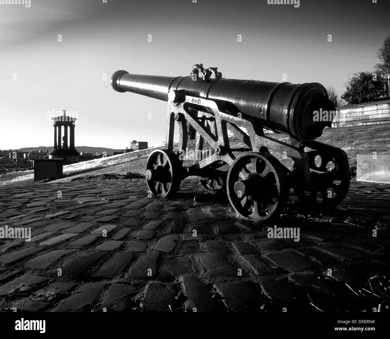 Canon,Auld reekie-, Edimburgo, Calton Hill, de Foto de stock