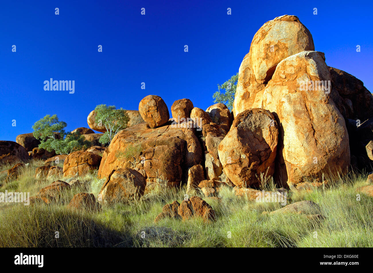 Devils Marbles, cerca de Tennant Creek, el Territorio del Norte, Australia Foto de stock