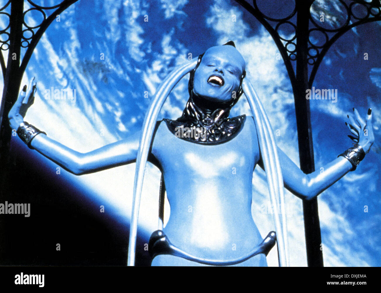 El quinto elemento (US/FR 1997) Ma'wenn Le Besco como Diva Plav Foto de stock