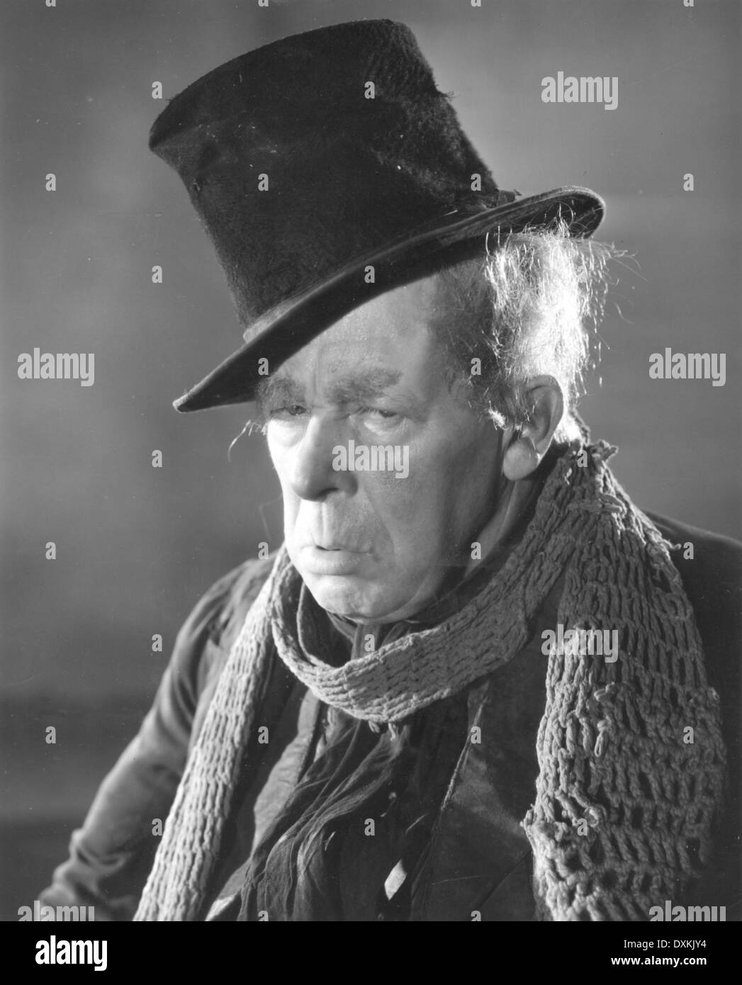 SCROOGE (Gran Bretaña 1935) dirigida por Henry Edwards con S Foto de stock