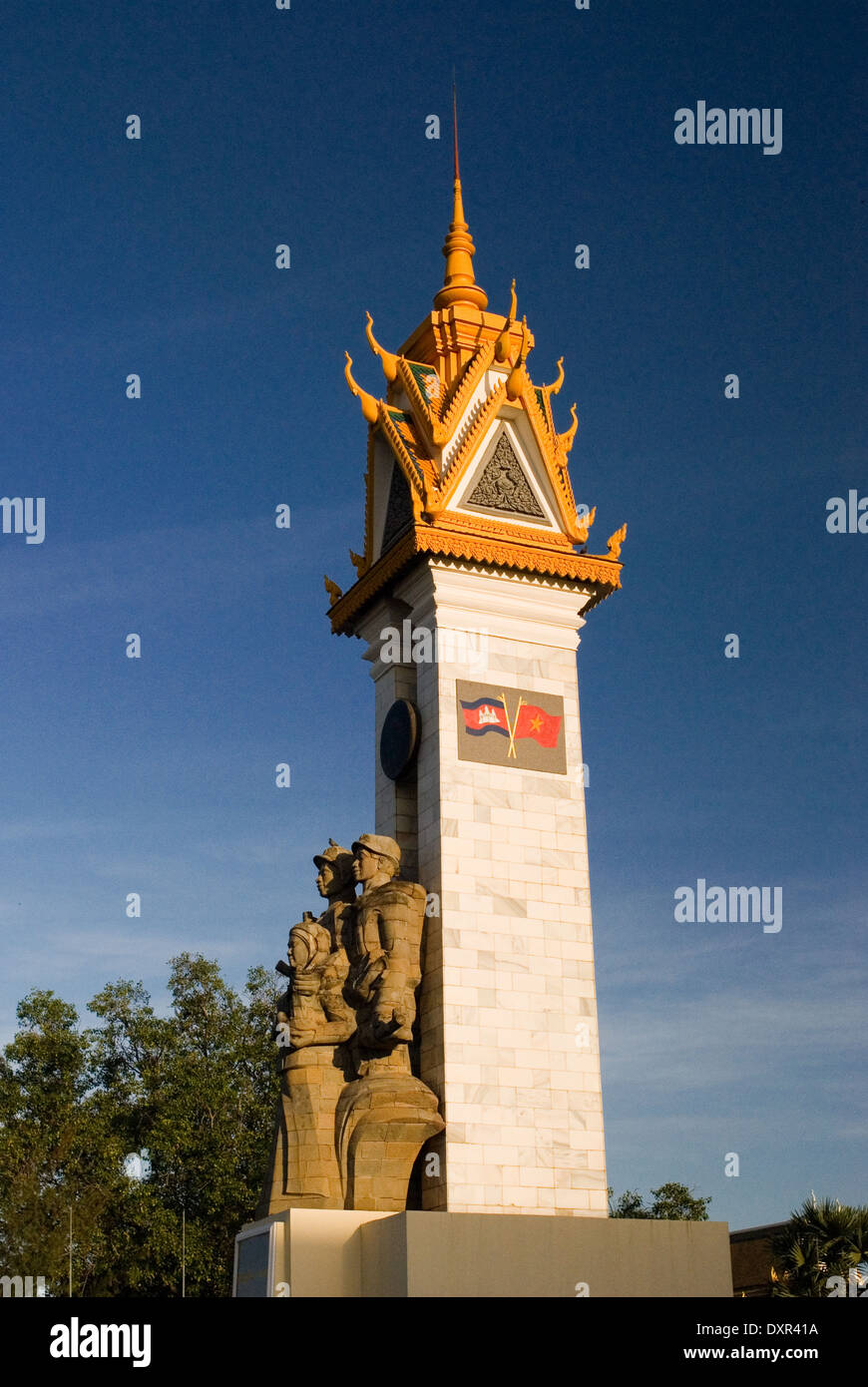 Liberación monumento erigido para conmemorar el 1979 liberación de Phnom Penh por las tropas vietnamitas, Phnom Penh, Camboya. Foto de stock
