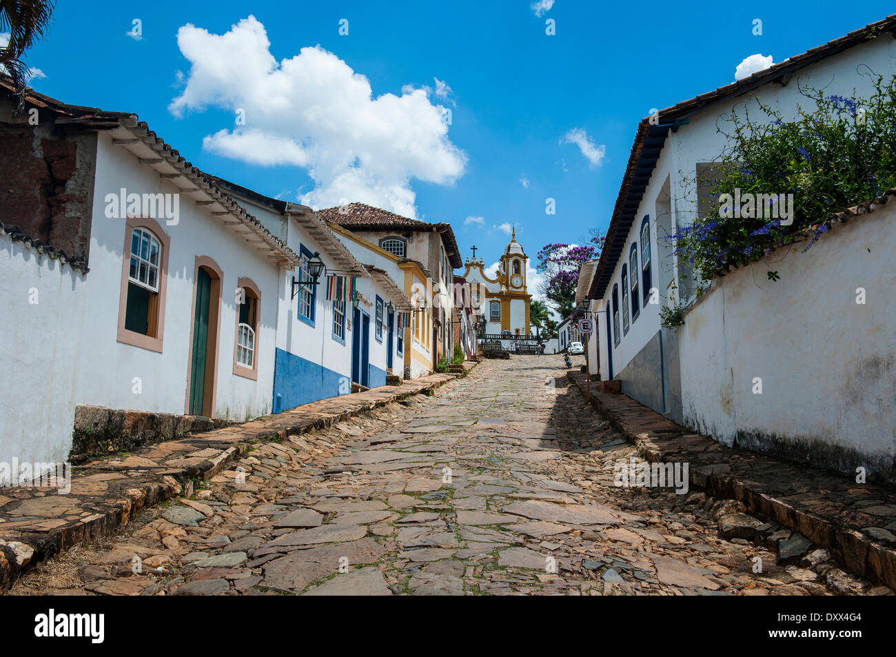 Histórica ciudad minera de Tiradentes, Minas Gerais, Brasil Foto de stock