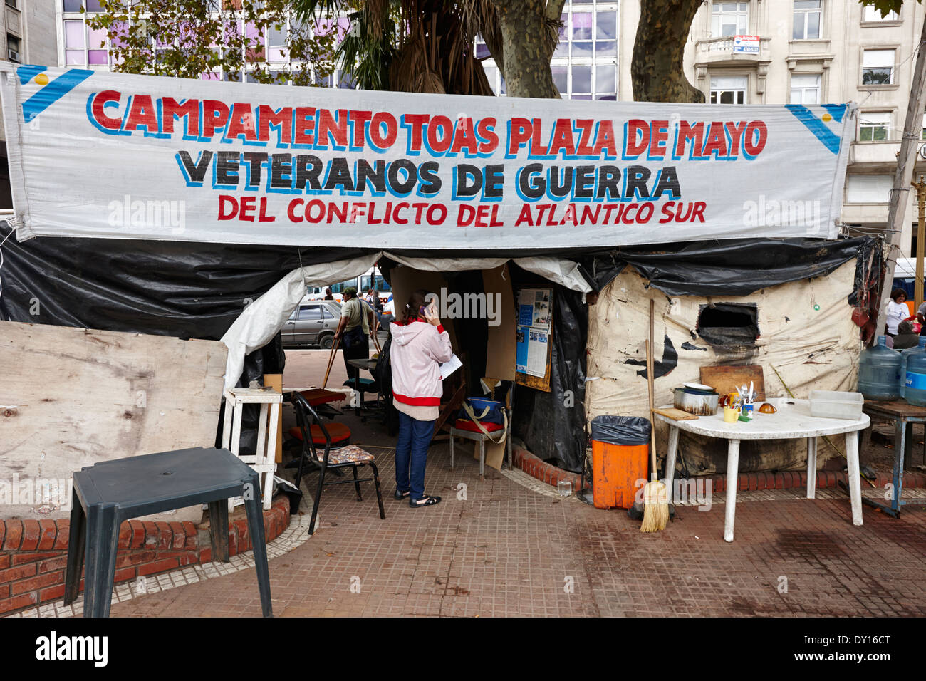 Islas Malvinas veteranos campamento de protesta plaza de mayo buenos aires argentina Foto de stock