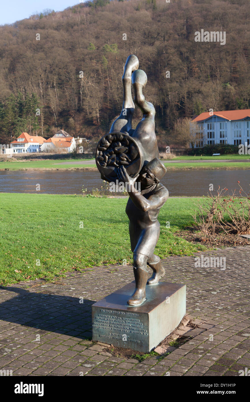 Baron Muenchhausen escultura, Bodenwerder, Weserbergland, Baja Sajonia, Alemania Foto de stock