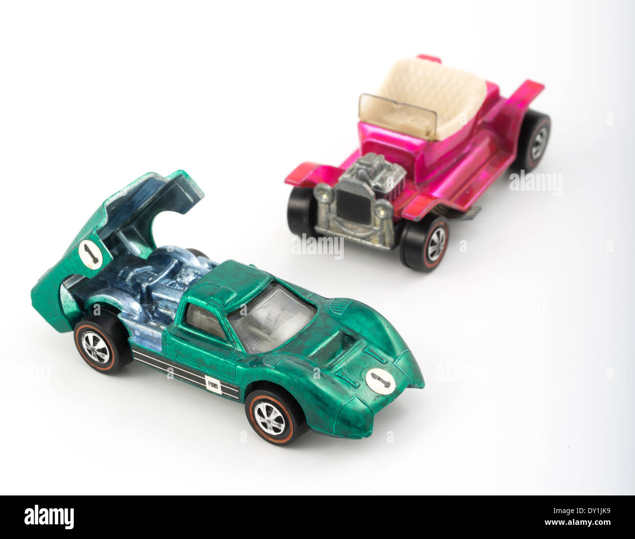 Ford J-Car y Hot Heap, Hot Wheels die-cast coches de juguete de Mattel 1968 con pintura Spectraflame Foto de stock