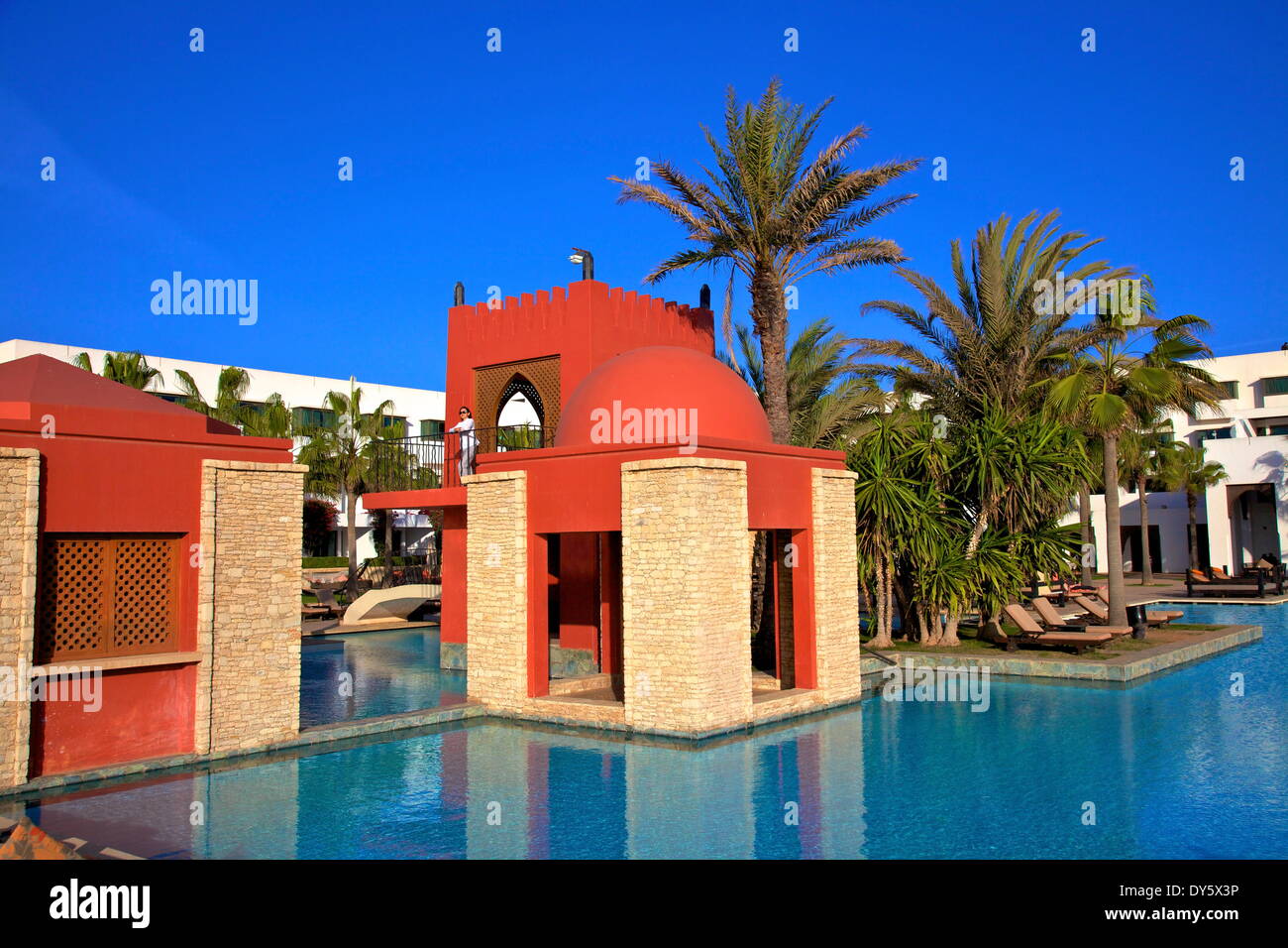 Piscina en el hotel, Agadir, Marruecos, Norte de África, África Foto de stock