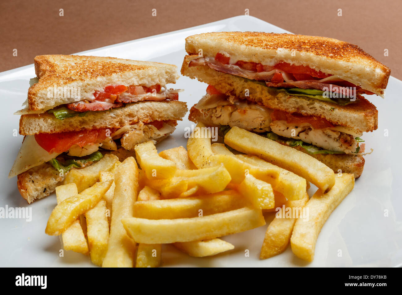 Chicken club sandwich fotografías e imágenes de alta resolución - Alamy