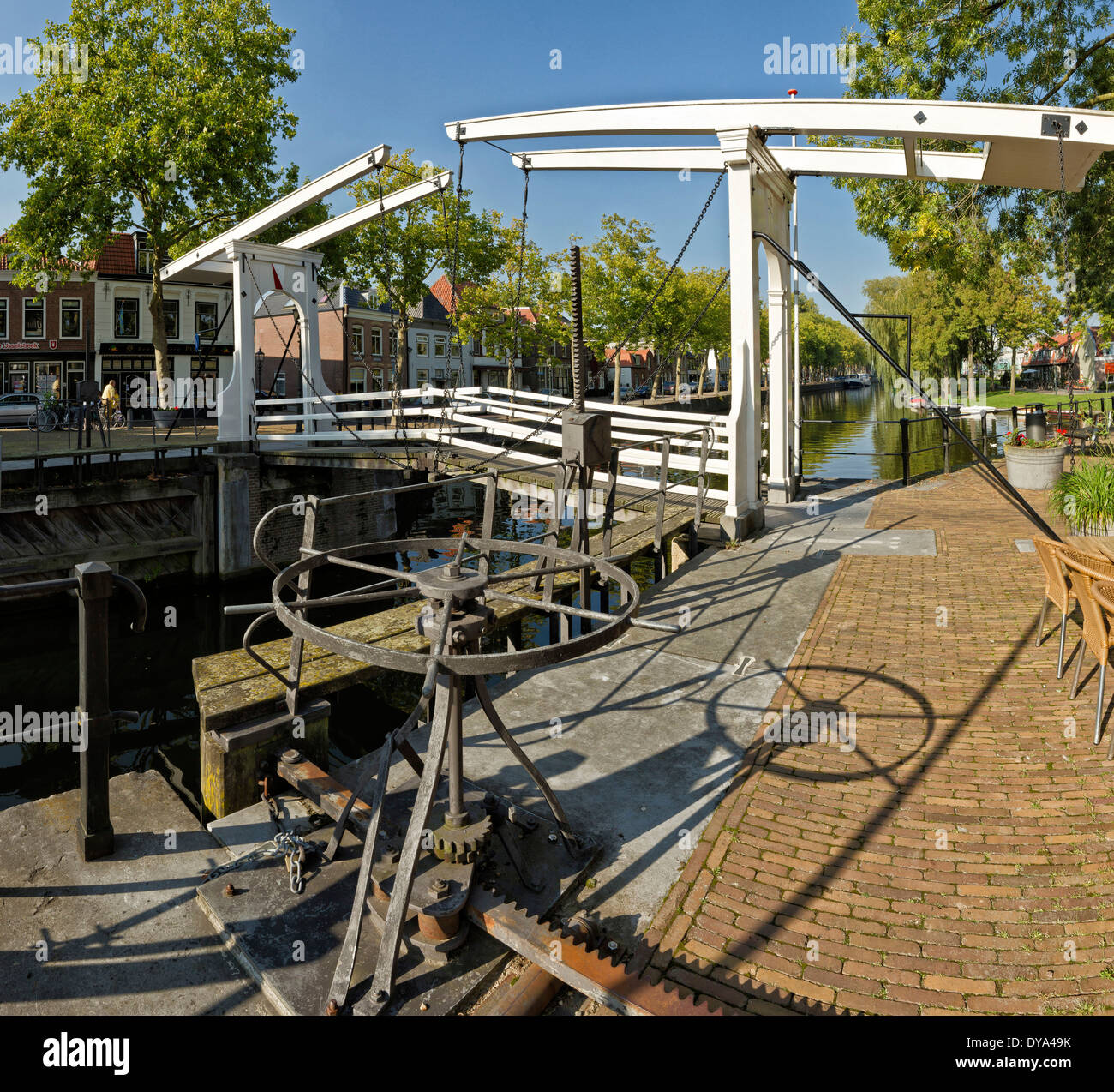 Países Bajos, Holanda, Europa, Vreeswijk, Utrecht, ciudad, pueblo, otoño, viejo, cerraduras, puente levadizo, puente Foto de stock