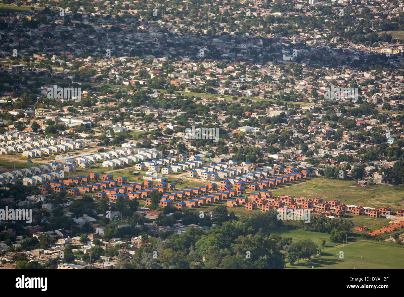 Las afueras de la ciudad de Buenos Aires, Argentina desde el aire  Fotografía de stock - Alamy