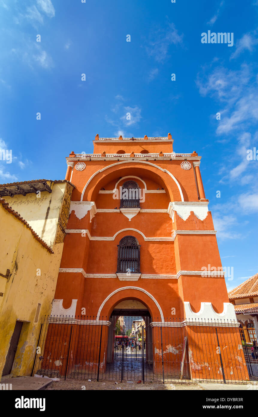 Arco del Carmen en la histórica ciudad colonial de San Cristóbal de las  Casas, en Chiapas, México Fotografía de stock - Alamy