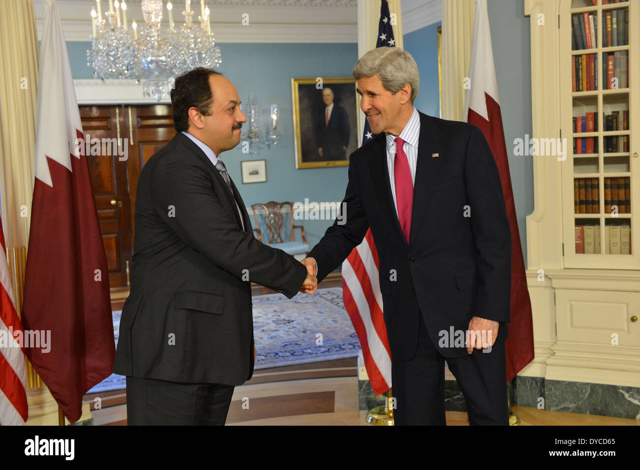 Secretario Kerry se reúne con el Ministro de Relaciones Exteriores de Qatar Attiya Foto de stock