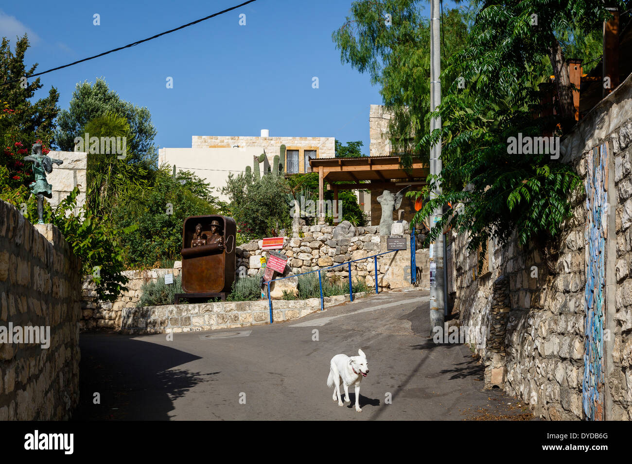 La localidad de artistas de Ein Hod, Carmelo montañas, Israel Foto de stock