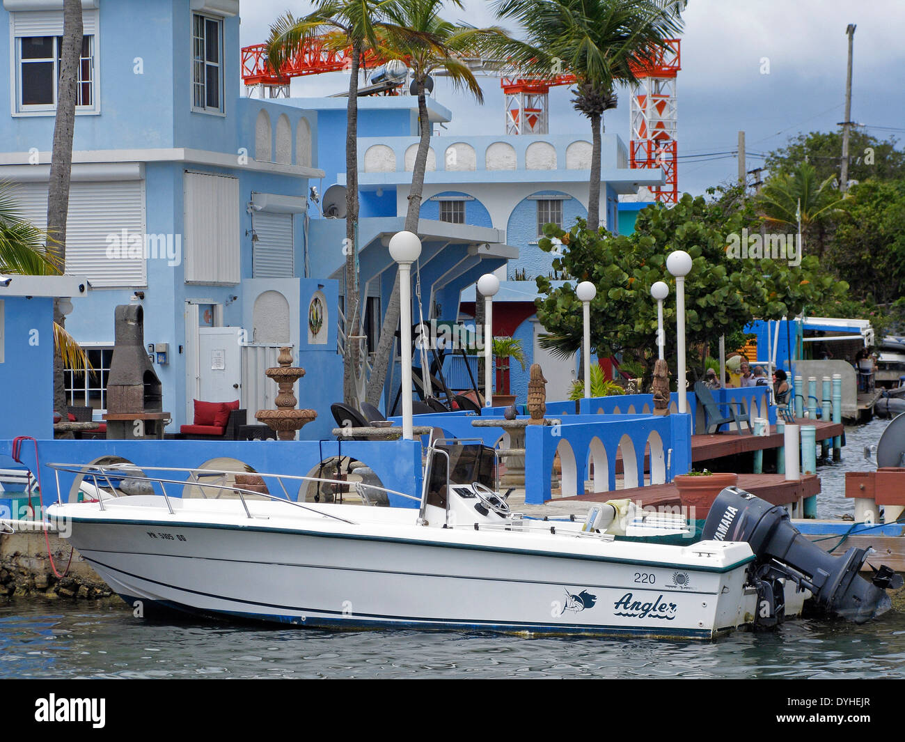 La Isla de Culebra Puerto Rico USA Waterside Inn con muelle de barcos Foto de stock