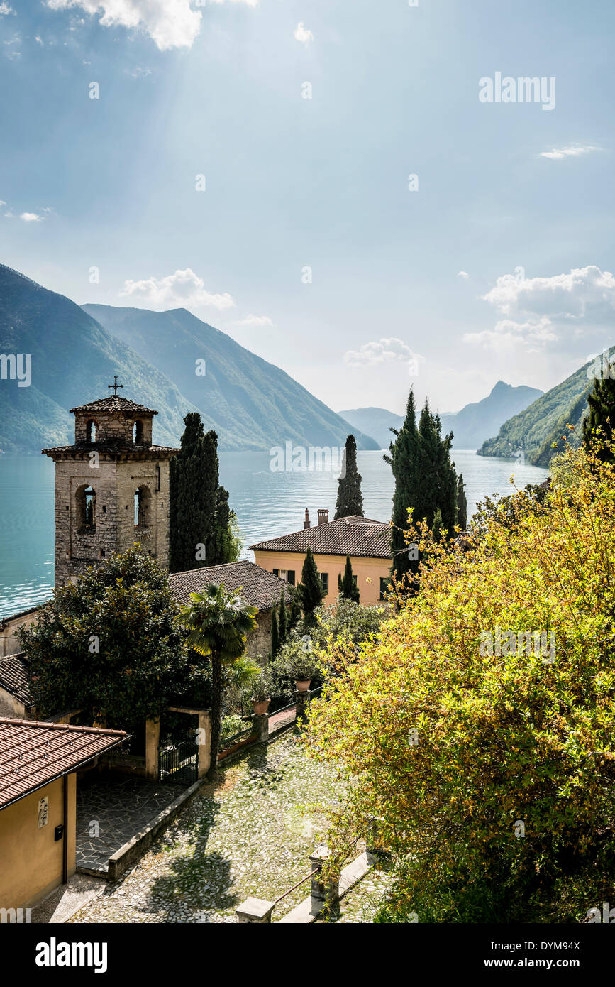Villa Valsolda Fogazzaro, Roi, Lago de Lugano, el Lago di Lugano, Como Provincia, Lombardía, Italia Foto de stock