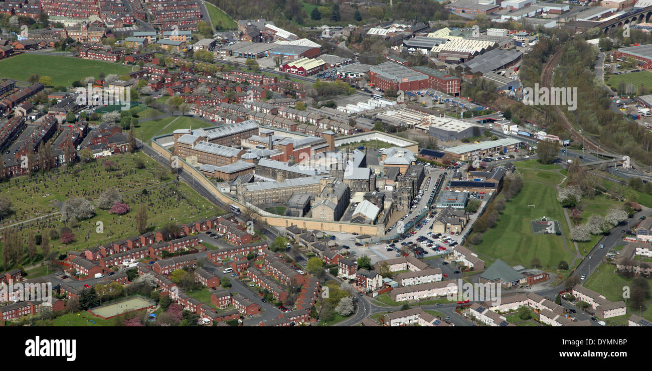 Vista aérea de la prisión HM Leeds, mejor conocido como la cárcel Armley, West Yorkshire Foto de stock