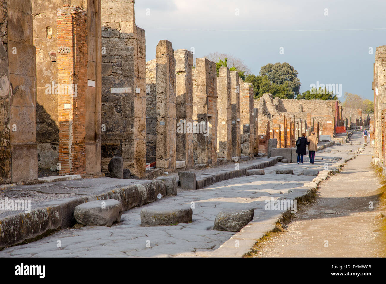 Las ruinas de la ciudad romana de Pompeya, Italia Foto de stock