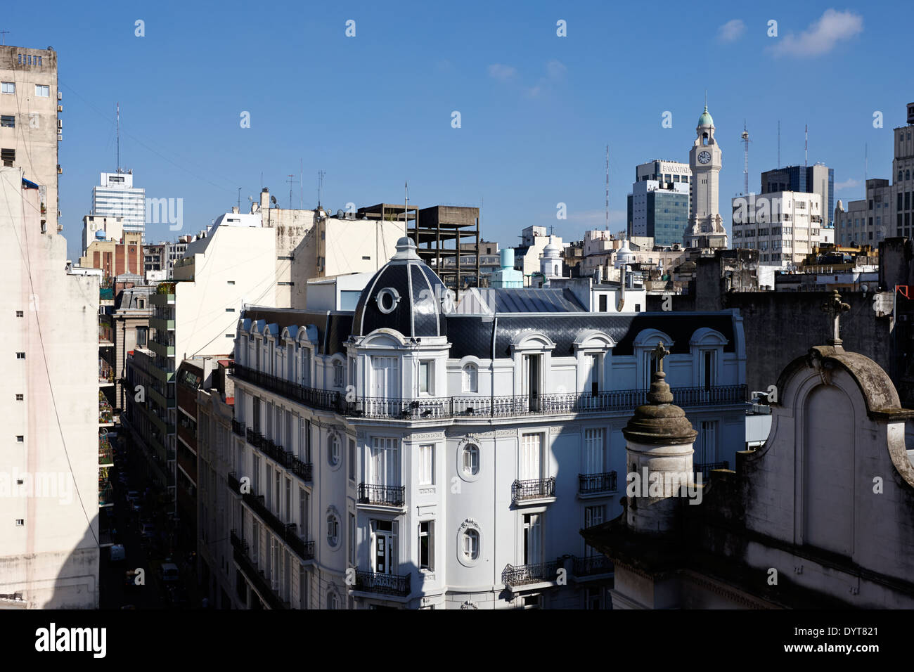 Con vistas a los tejados de Monserrat Buenos Aires Argentina Foto de stock