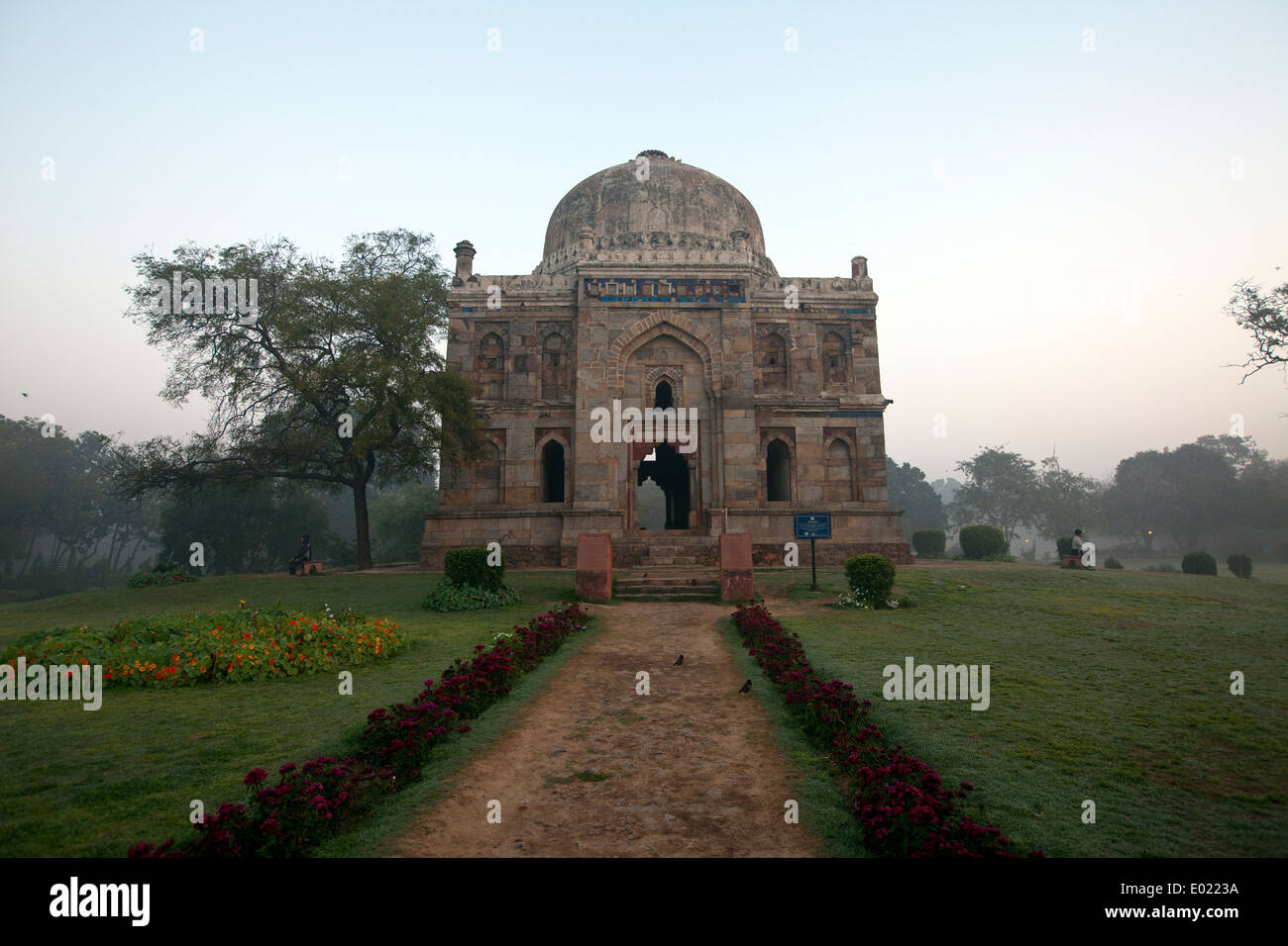 El Sheesh Gumbad, Lodhi Gardens, Nueva Delhi, India Foto de stock