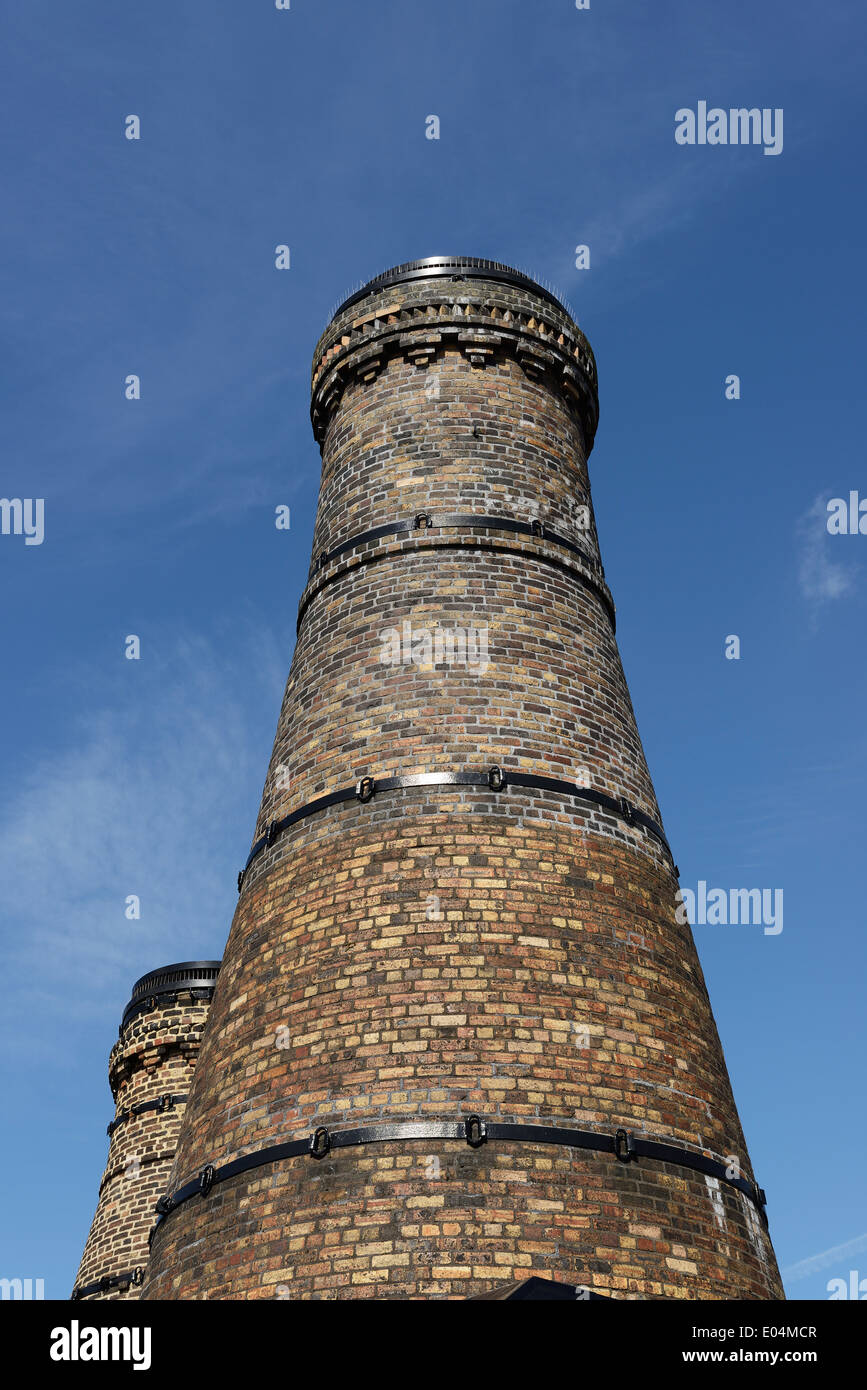 Antiguo horno chimeneas en Stoke on Trent Longton UK Foto de stock