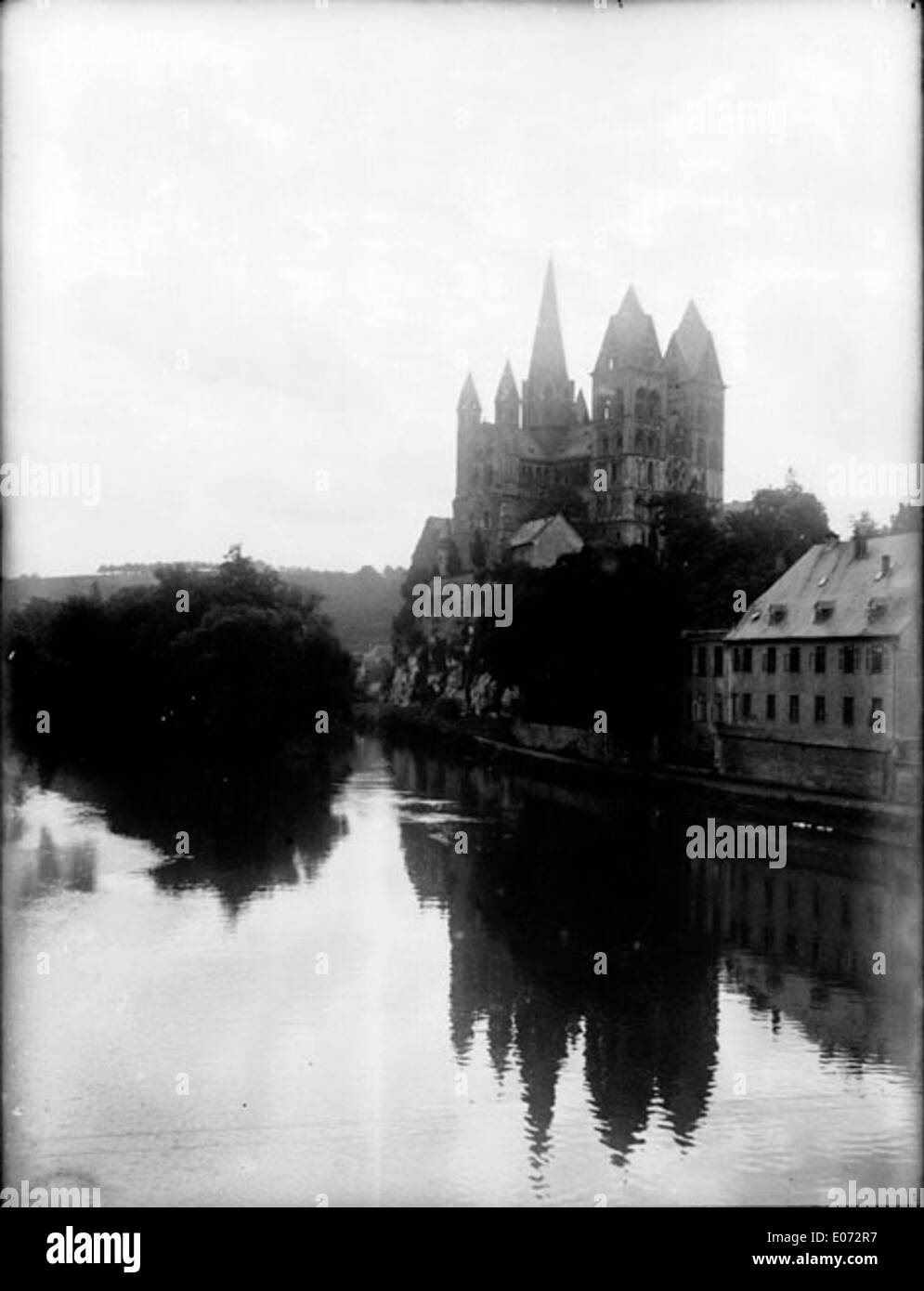 Vue générale de la Cathédrale de Limburgo, en Hesse. Foto de stock