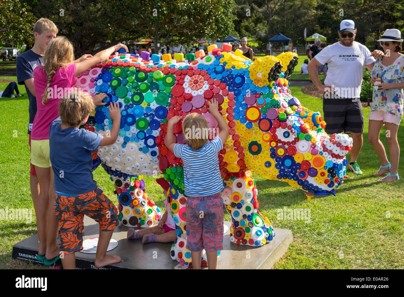 Sydney Australia, Royal Botanic Gardens, Wild! Rhino Sculpture Trail, AU140309163 Foto de stock