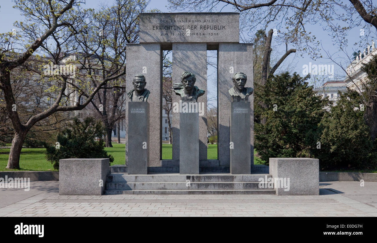 Denkmal zur Errichtung der Republik, Wien, Österreich Foto de stock