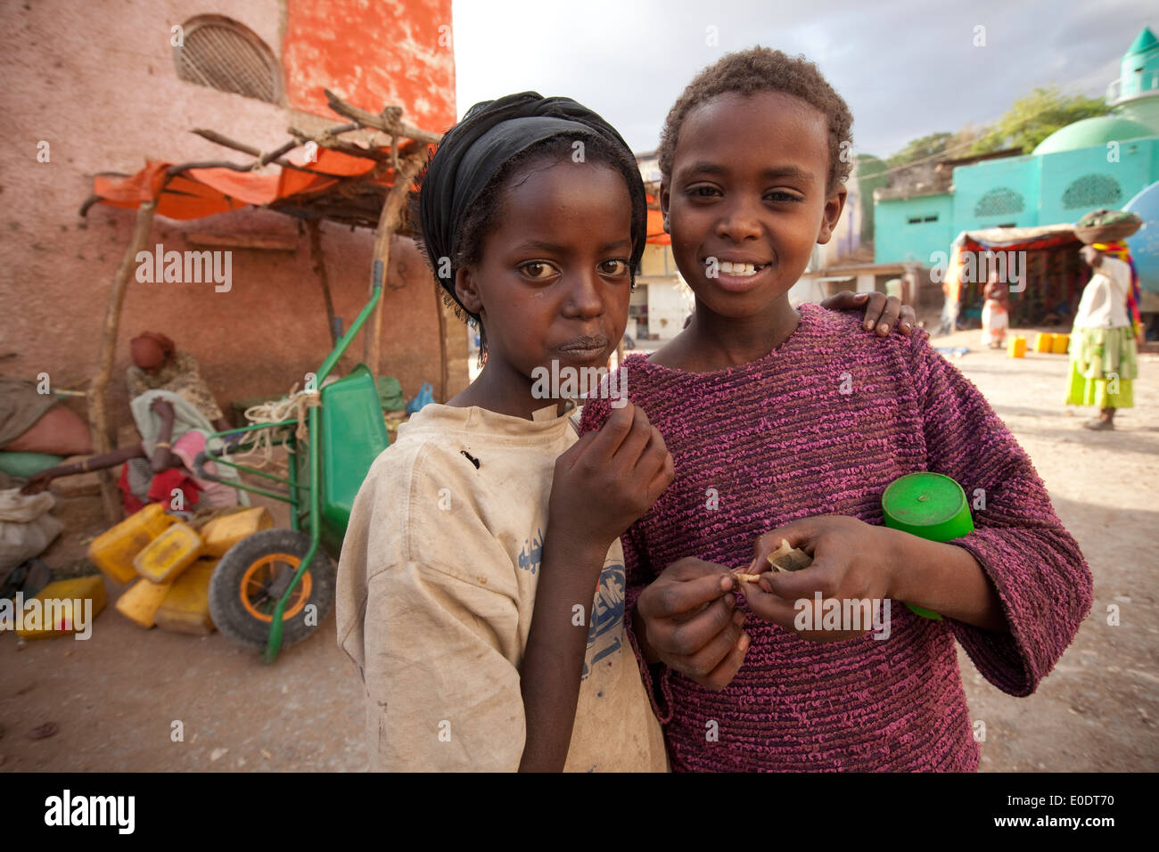 Los niños en Harar, Etiopía. Foto de stock