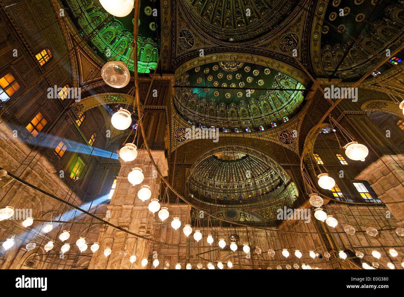 Egipto, El Cairo. Mohammed Ali Moschee. Fotografía de interiores, aegypten, Kairo. Mohammed Ali Moschee. Innenaufnahme. Foto de stock