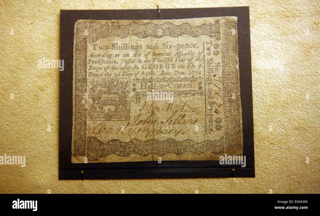 Antiguo papel moneda una nota que representa la mitad de una corona - 1772 desde el reinado de George 3 de Inglaterra pero para uso en Pennsylvania Foto de stock