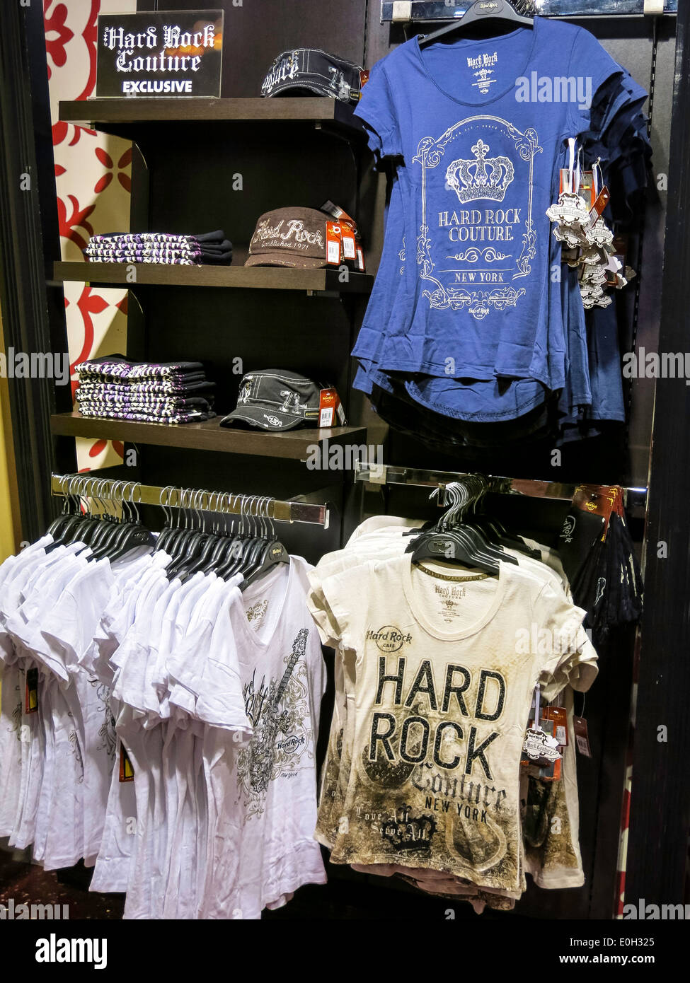 Hard Rock Cafe Gift Shop en Times Square, NYC Fotografía de stock - Alamy