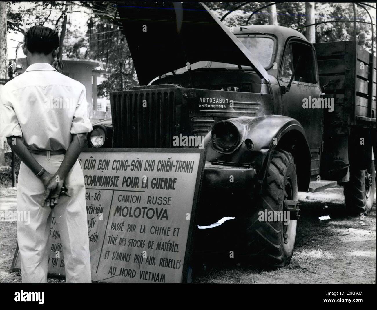 Abril 10, 1935 - Saigón exhiben características ''Molotoya'' en la Feria del camión Foto de stock