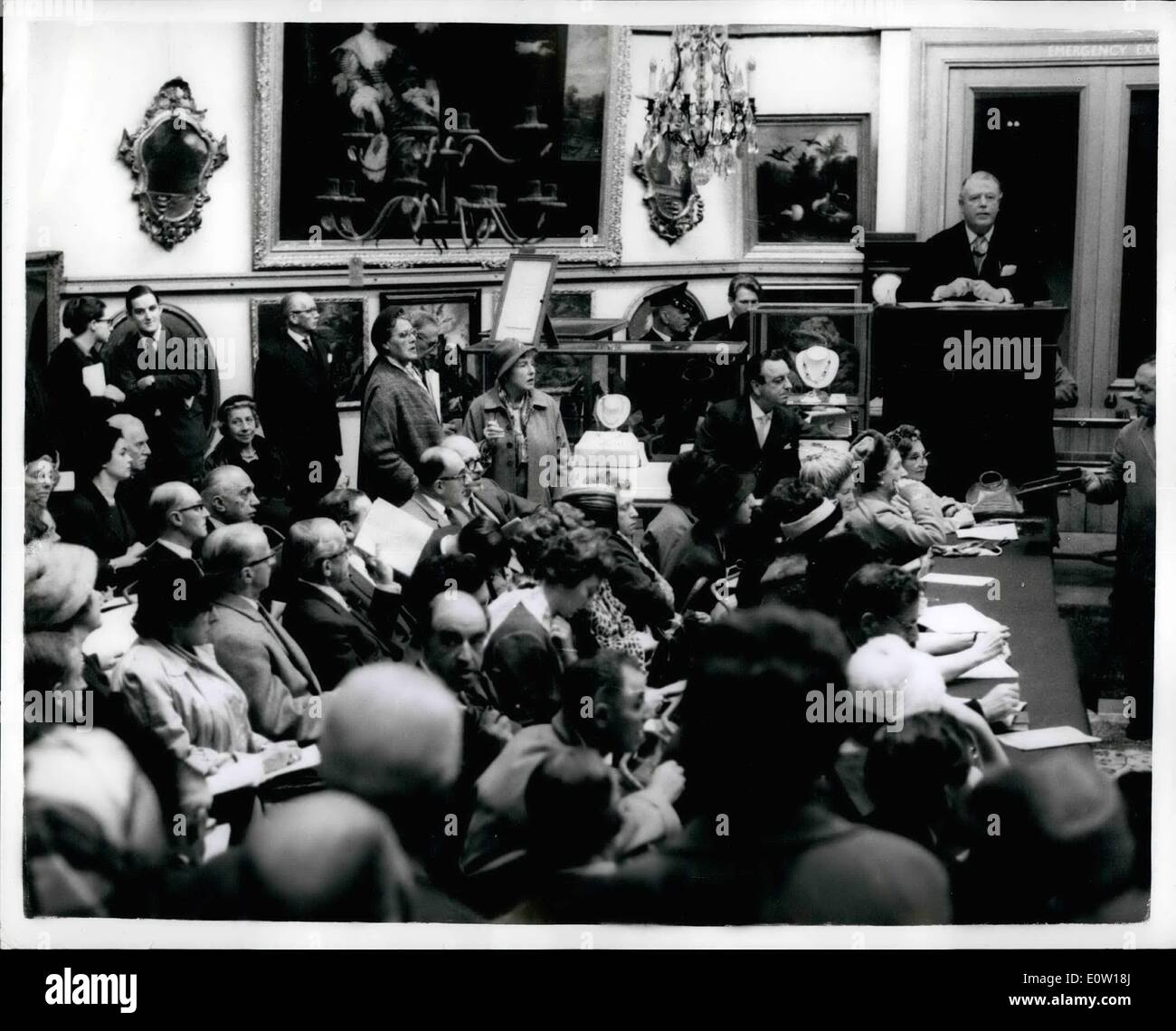 Nov 11, 1960 - VENTA DE JOYAS PERTENECIENTES AL CONDE DE HAREWOOD OBTIENE  &;81,291 libras de Christie's cinco piezas de joyería pertenecientes al  Conde de HAREWOOD, fueron vendidos en Christie's hoy para