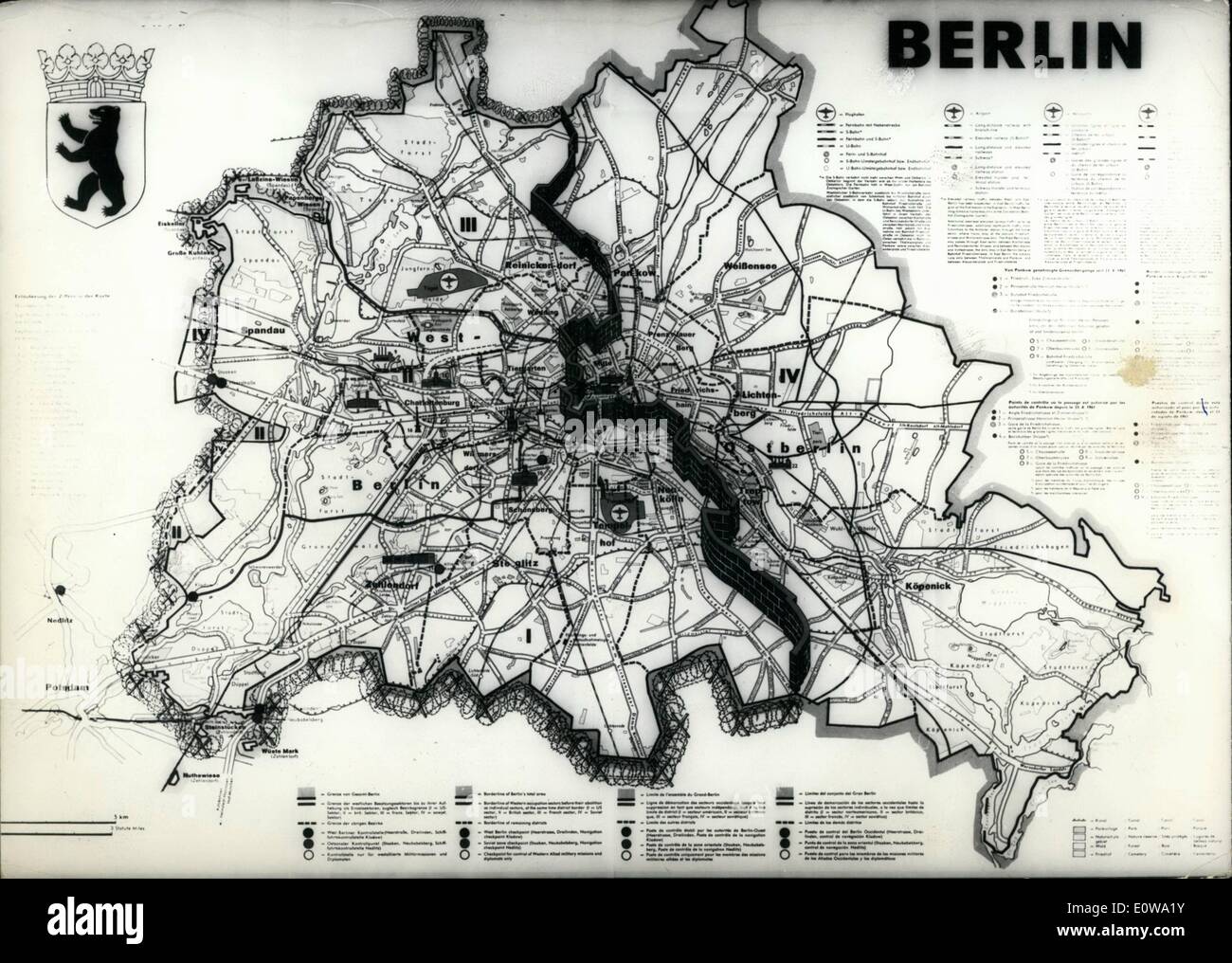 Marzo 03, 1962 Mapa de Berlín con el muro para la Exposición Mundial