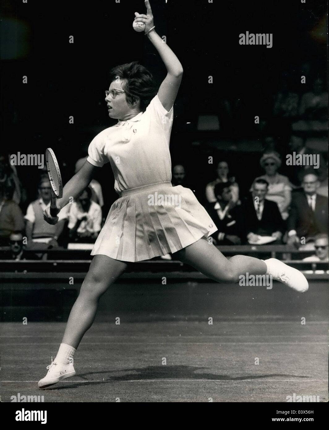 Jun 06 1965 Campeonatos De Tenis De Wimbledon Miss Turner Australia Versus Miss Moffitt Ee Uu La Foto Muestra Miss B J Moffitt De Usa En El Juego Durante Su Partido Contra