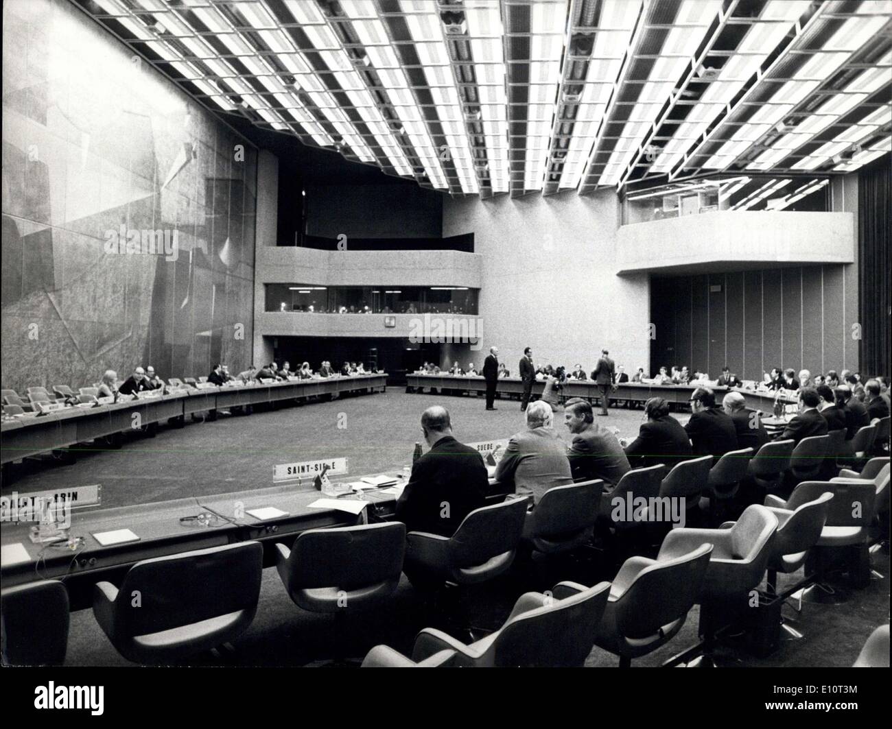El 16 de enero, 1974 - Conferencia sobre la Seguridad y la Cooperación en  Europa: Te de la Conferencia sobre la Seguridad y la colaboración Europa  abrió su segunda parte de la
