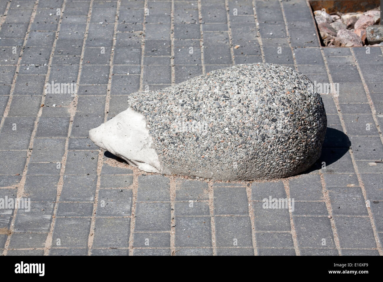 Obstáculo de tráfico en forma de animal, Finlandia Foto de stock