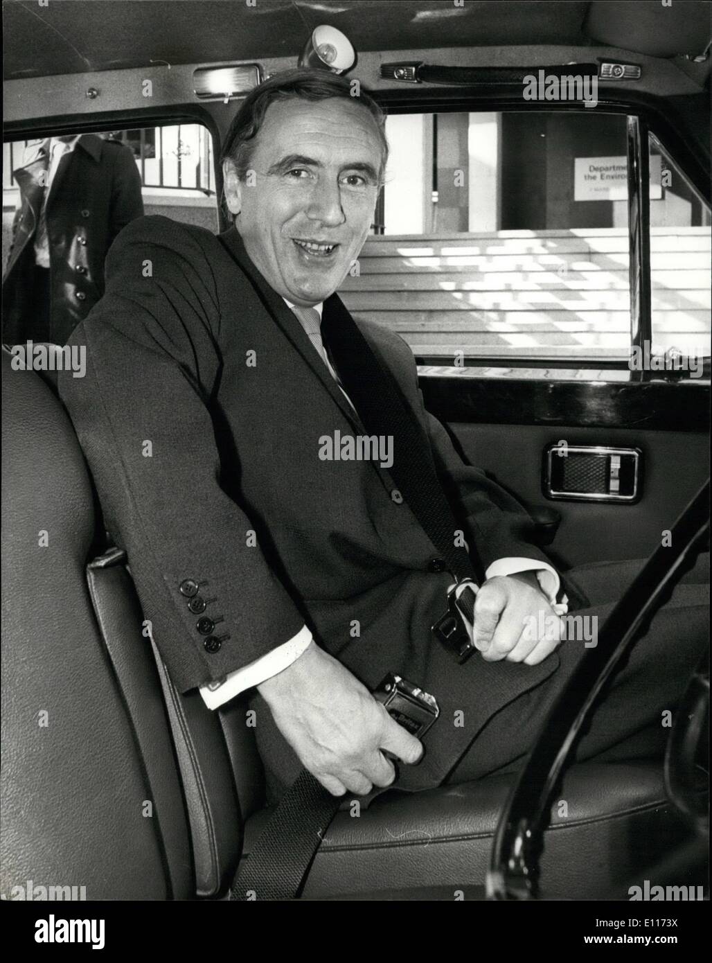 Marzo 03, 1976 - MP's decidir la suerte de los cinturones de seguridad de  ley en la Cámara de los Comunes hoy: MPs decidirá el destino del tráfico  por carretera (Cinturones) Bill