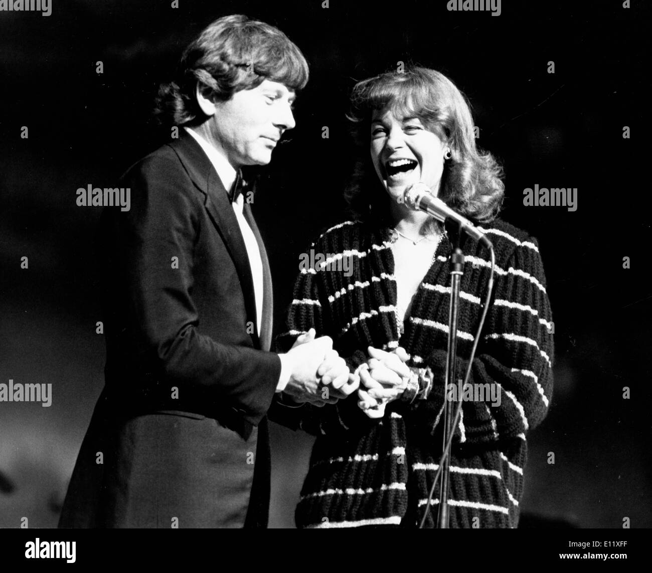 Febrero 2, 1981; París, Francia; el actor y director de cine Roman Polanski y la actriz Romy Schneider en el Caesars. Foto de stock