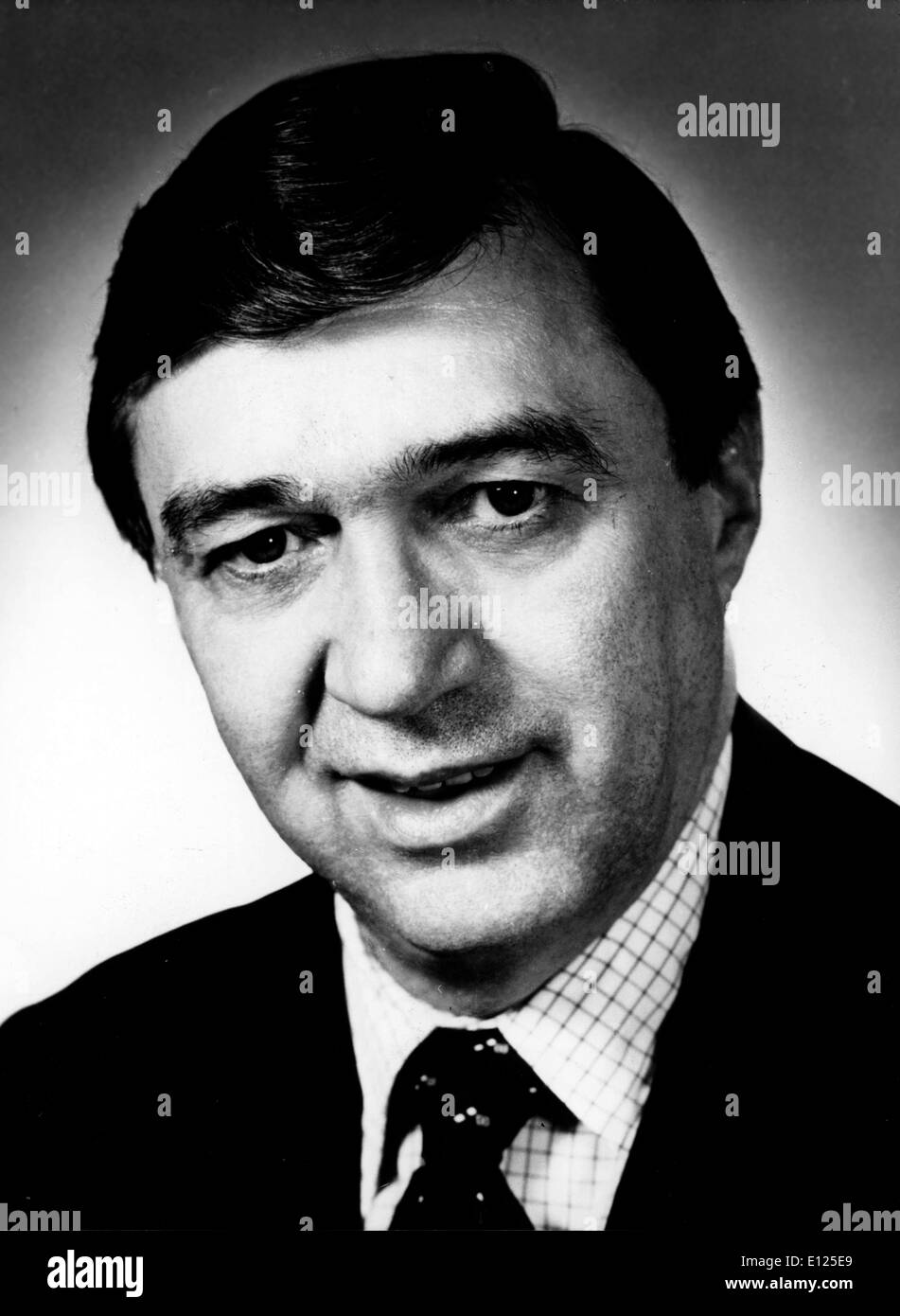 Mayo 15, 1998; Ottawa, Canadá; Presidente de la Junta de Desarrollo Económico en Canadá, ROBERT KNIGHT ANDRA Foto de stock