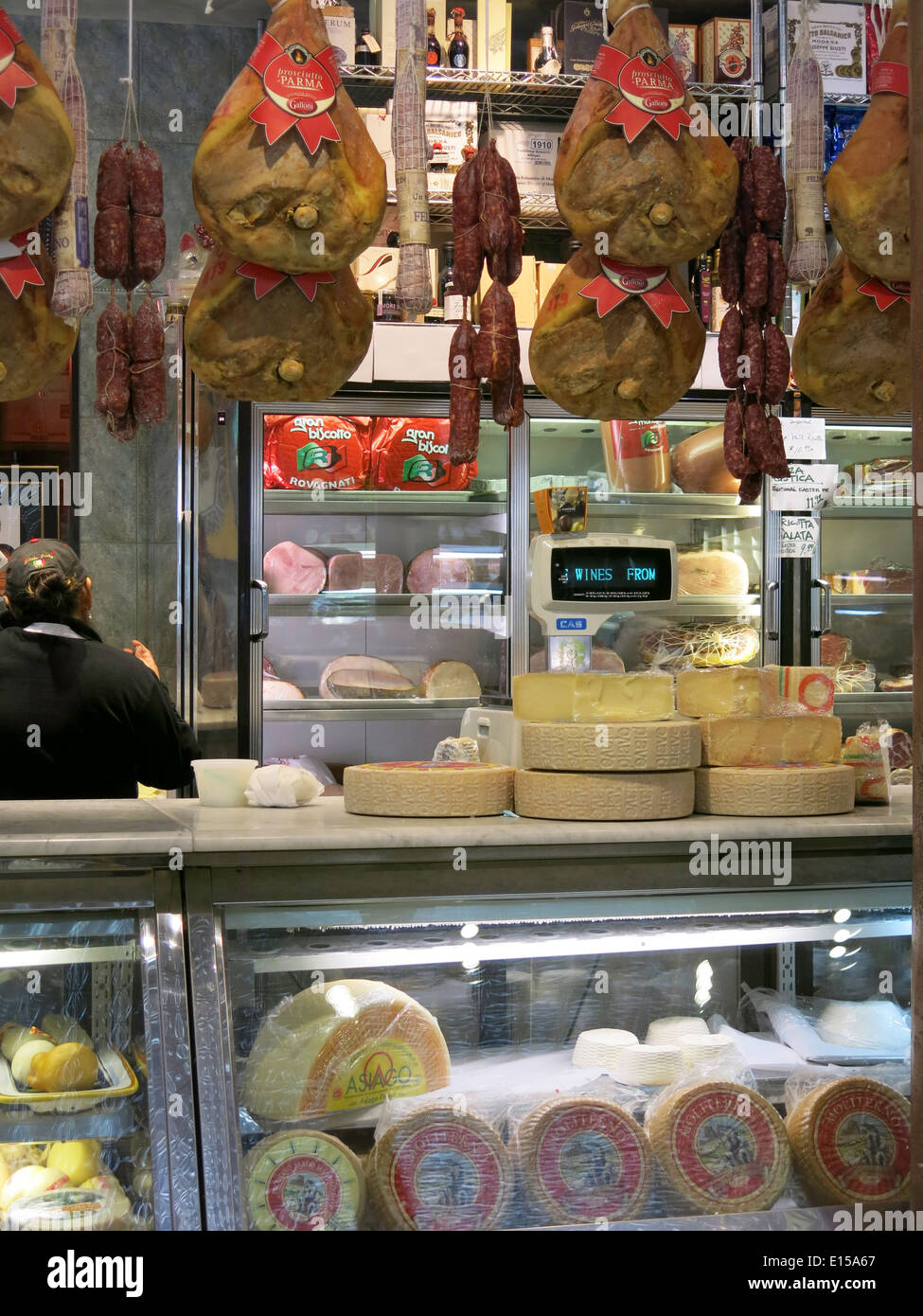 Di Palo's Fine Foods, Little Italy, la ciudad de Nueva York Foto de stock