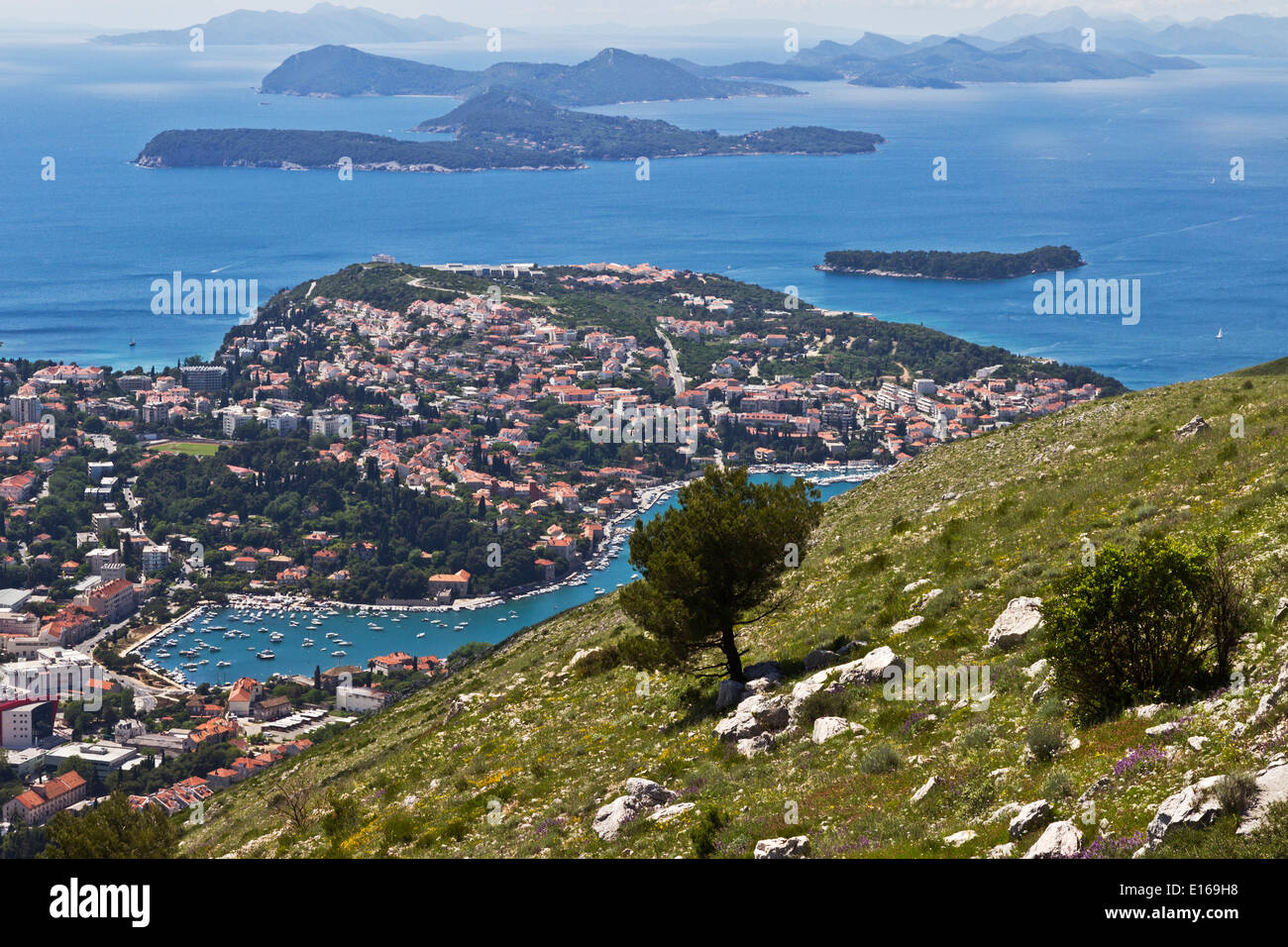 Dubrovnik islands Ariel desde el Monte SRD. Croacia Foto de stock