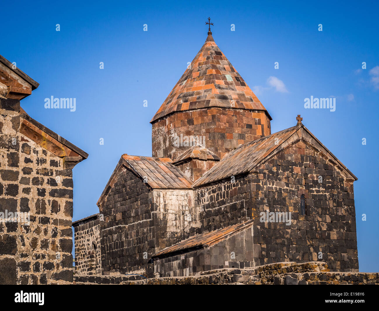 Sevanavank complejo monástico en Armenia. Foto de stock