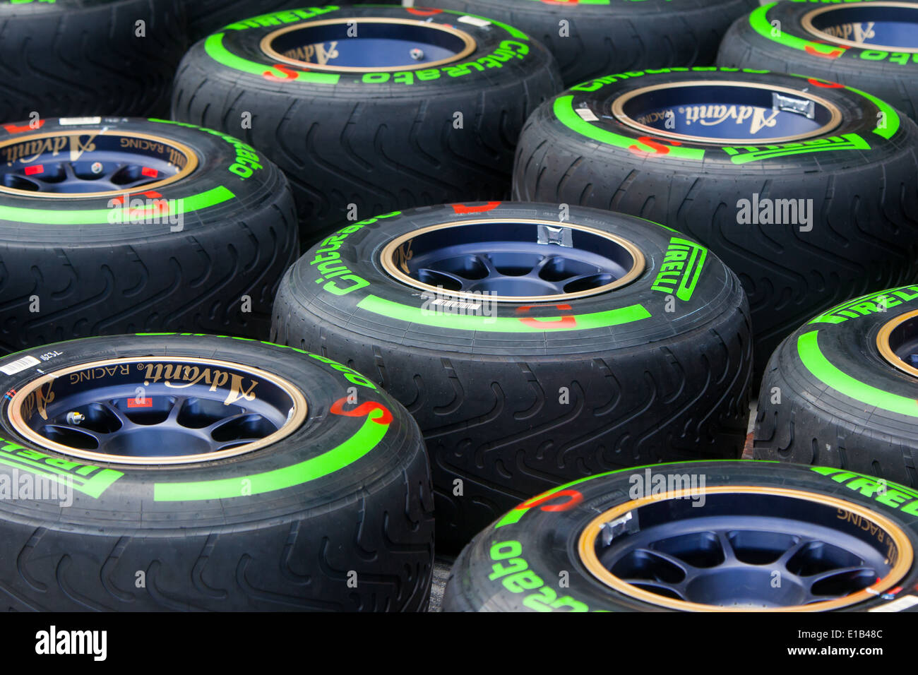 F1 neumáticos SIT está listo para usarse en el Australian Grand Prix  Fotografía de stock - Alamy