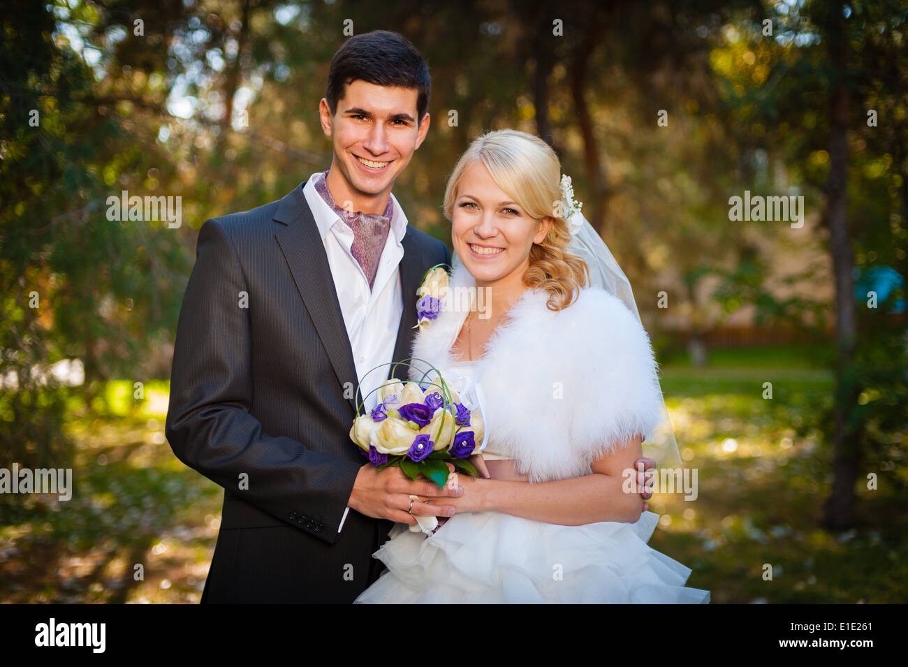 La novia y el novio Foto de stock