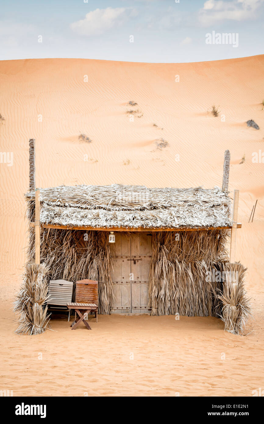 Reed cabin campamento desierto Wahiba en Omán Foto de stock