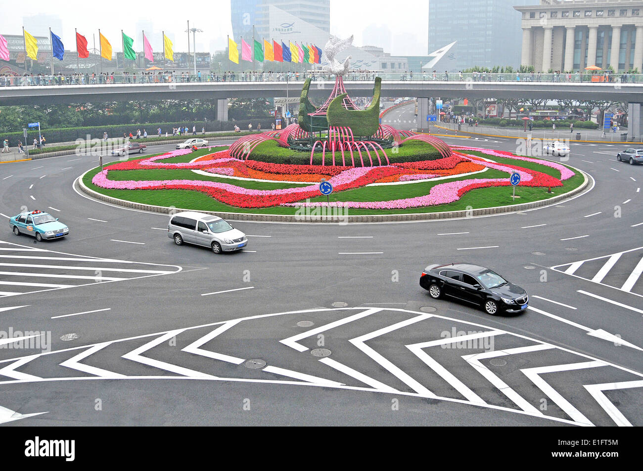 Escena de carretera Pudong Shanghai China Foto de stock